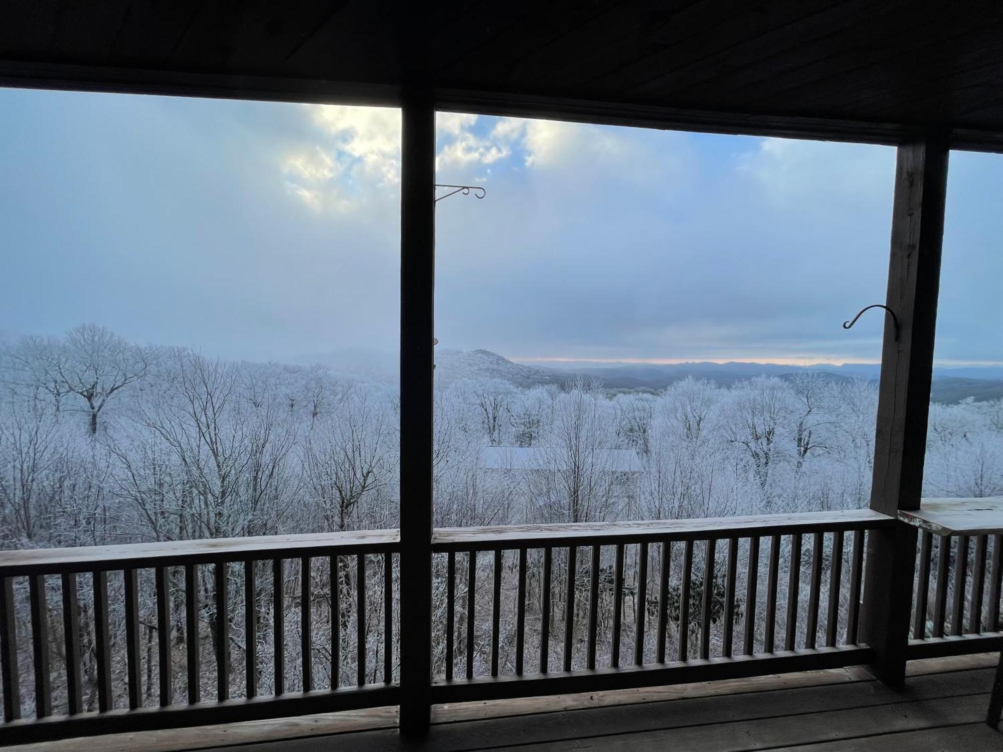 Bucket List Views Sugar Mountain Private Condo - 2Bed, 2Bath, Sleeps 6, Panoramic Views Of Mountains From Large Deck, Short Drive To Shopping, Restaurants, Cafes & Banner Elk Town ภายนอก รูปภาพ